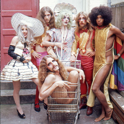 Cockettes, shopping cart